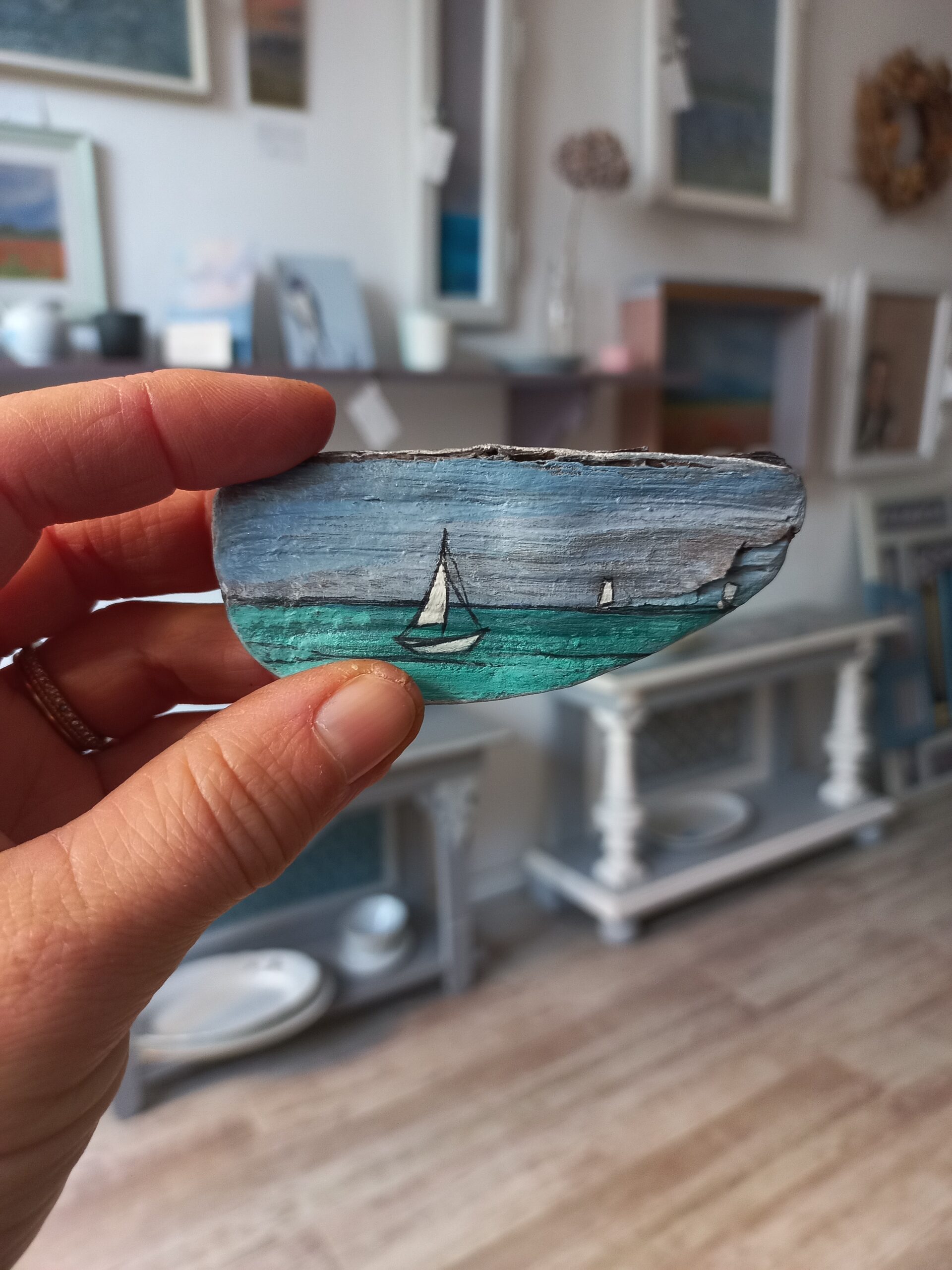 Sommergedanke - ein Miniaturkunstwerk auf Treibholz – Bild 2