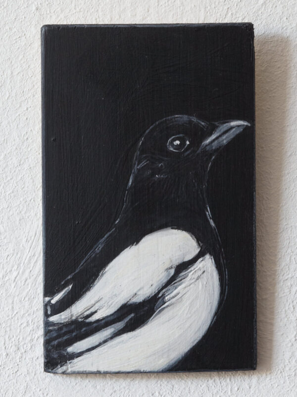 Kleine Elster - ein Miniaturgemälde auf Holz